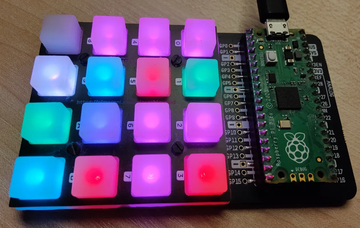 Picture of the Pimoroni RGB Keypad